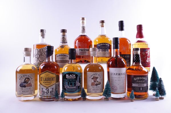 12 BOTTLES WHISKY/WHISKEY