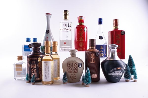 14 BOTTLES BAUJIU