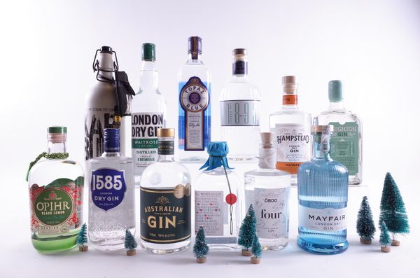 12 BOTTLES LONDON DRY GIN