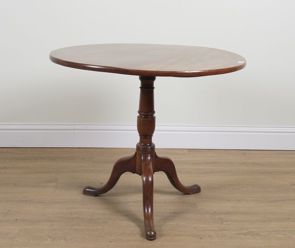 A MID-18TH CENTURY MAHOGANY CIRCULAR SNAP TOP TRIPOD OCCASIONAL TABLE