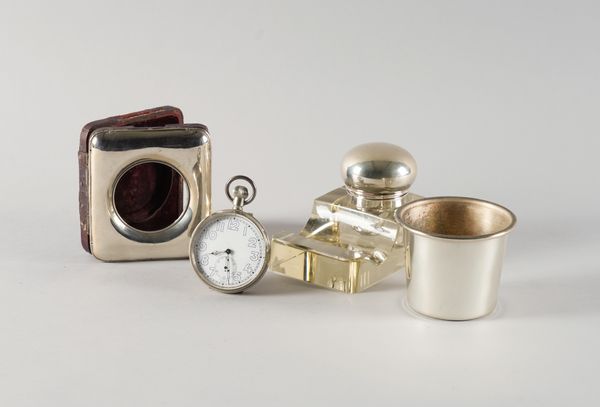 A GOLIATH WATCH AND CASE AND TWO FURTHER ITEMS (4)