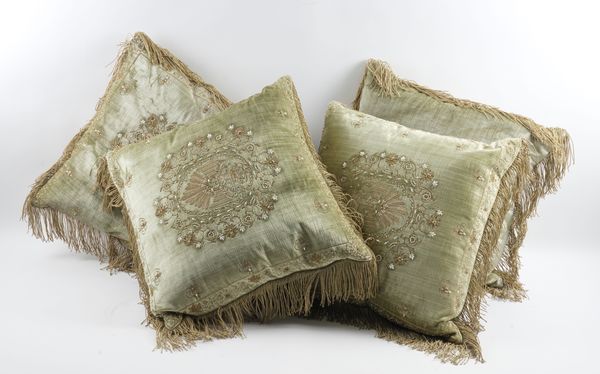 A SET OF FOUR BEAUMONT AND FLETCHER ‘BEATRICE’ CUSHIONS (4)