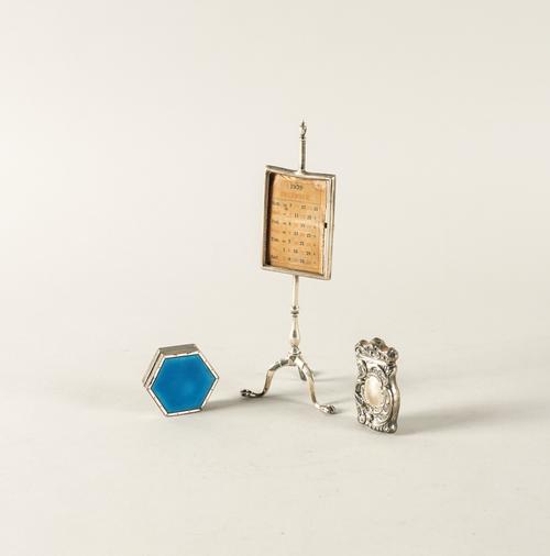 A SILVER AND ENAMELLED HEXAGONAL BOX AND TWO FURTHER ITEMS (3)