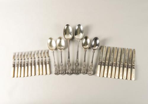 A PART SET OF SILVER AND MOTHER-OF-PEARL DESSERT OR FRUIT KNIVES AND FORKS AND SIX FURTHER ITEMS