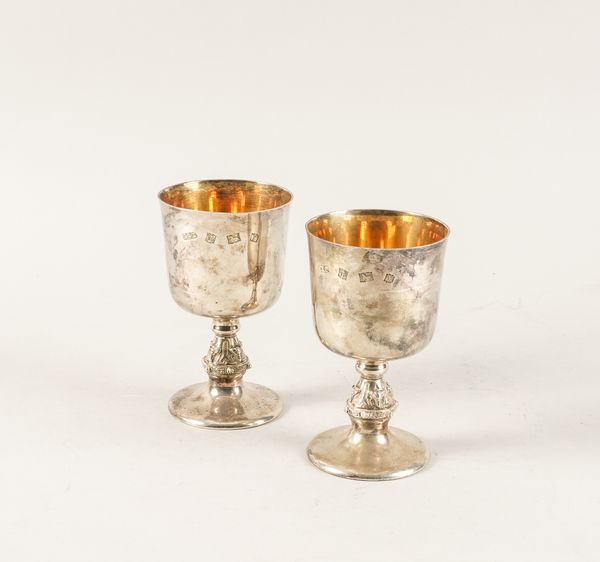 A PAIR OF SILVER GOBLETS