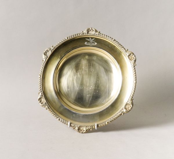 A SILVER GILT SHAPED CIRCULAR DISH