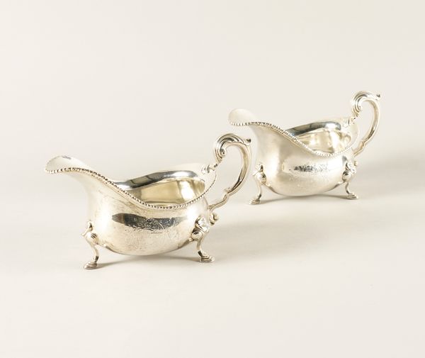 A PAIR OF GEORGE II SILVER SAUCEBOATS (2)