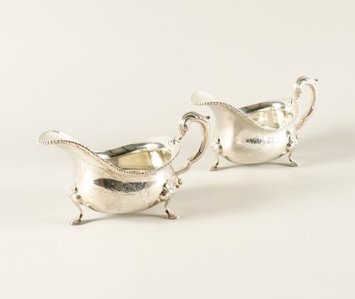 A PAIR OF GEORGE II SILVER SAUCEBOATS (2)
