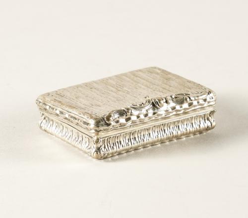 AN AUSTRIAN SILVER RECTANGULAR SNUFF BOX