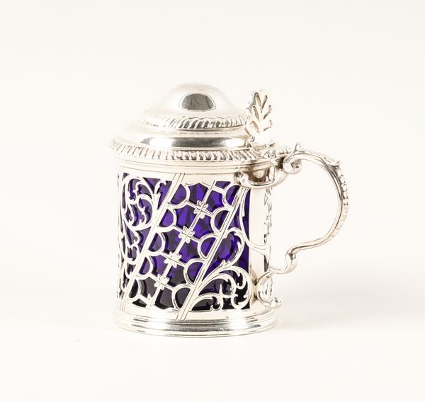 AN IRISH SILVER MUSTARD POT