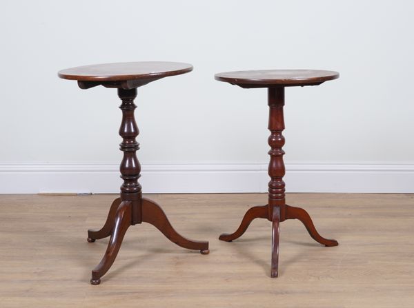 A 19TH CENTURY MAHOGANY CIRCULAR SNAP TOP TRIPOD OCCASIONAL TABLE (2)