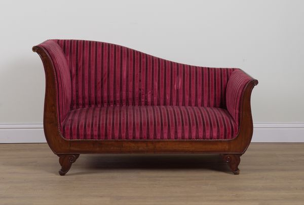 A SMALL 19TH CENTURY FRENCH FRUITWOOD FRAMED CHAISE-LONGUE