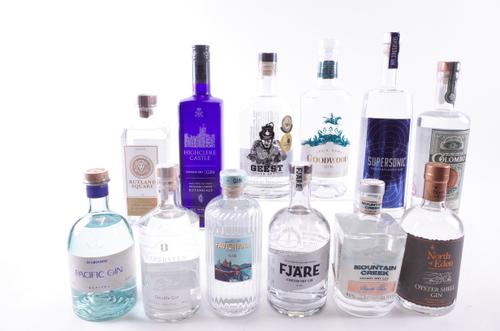 12 BOTTLES LONDON DRY GIN
