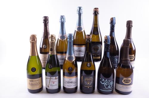 12 BOTTLES CANADIAN, AUSTRALIAN AND NEW ZEALAND SPARKLING WINE