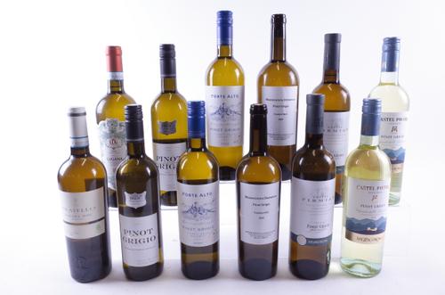 12 BOTTLES ITALIAN WHITE WINE