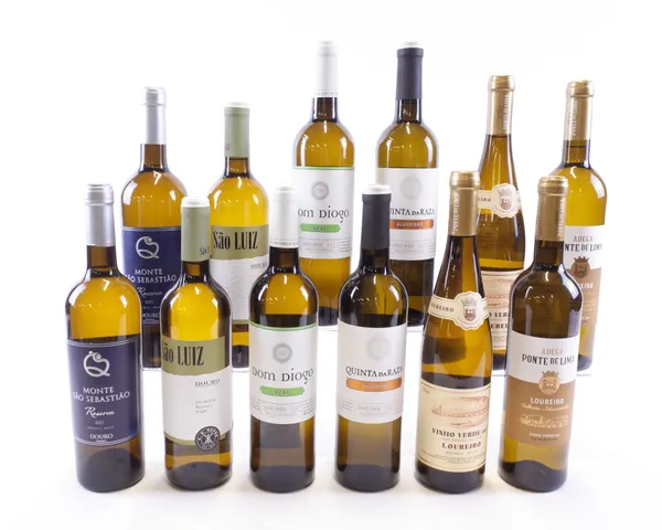 12 BOTTLES PORTUGUESE WHITE WINE