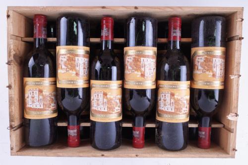 TWELVE BOTTLES CHÂTEAU DUCRU-BEAUCAILLOU, 2ÈME CRU CLASSÉ, ST JULIEN CB 1983