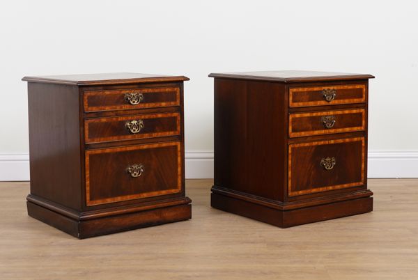 A PAIR OF SATINWOOD BANDED MAHOGANY THREE DRAWER SIDE CHESTS (2)