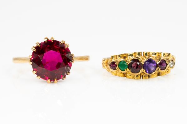 TWO GOLD AND GEM SET RINGS (2)