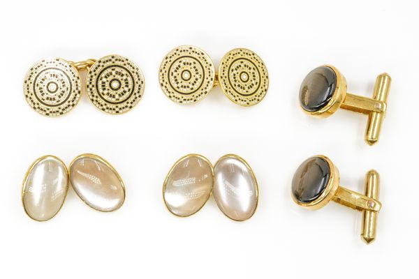 THREE PAIRS OF CUFFLINKS (3)