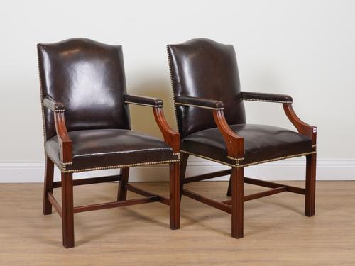 A PAIR OF GEORGE III STYLE MAHOGANY GAINSBOROUGH OPEN ARMCHAIRS (2)