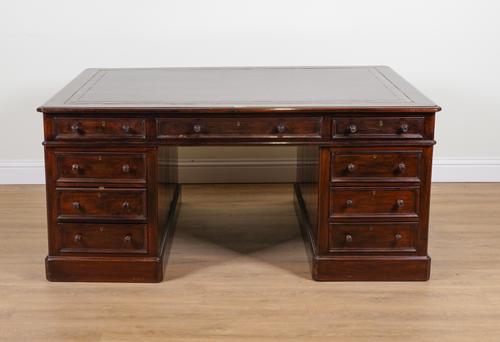 A 19TH CENTURY MAHOGANY NINE DRAWER PARTNER'S PEDESTAL DESK