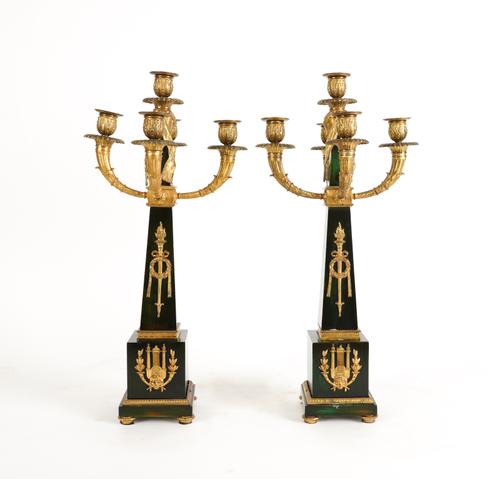 A PAIR OF EMPIRE STYLE GILT-METAL MOUNTED FAUX MARBLE CANDELABRA (2)