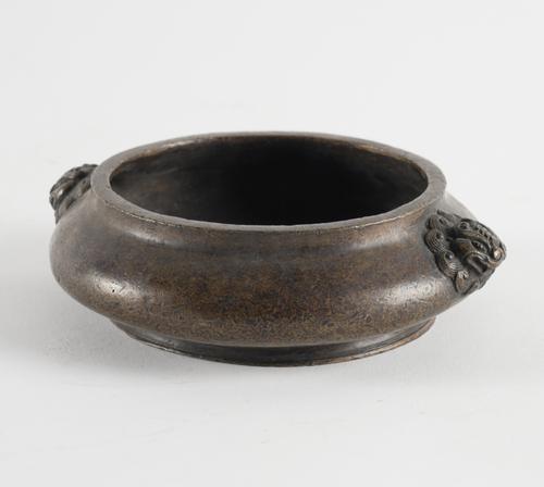 A CHINESE BRONZE CENSER