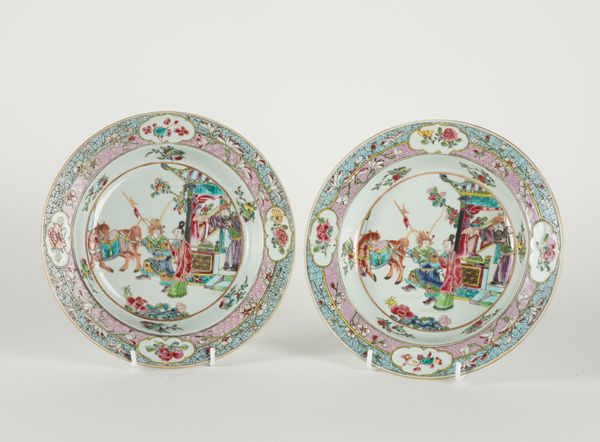 A PAIR OF FAMILLE ROSE SOUP PLATES (2)