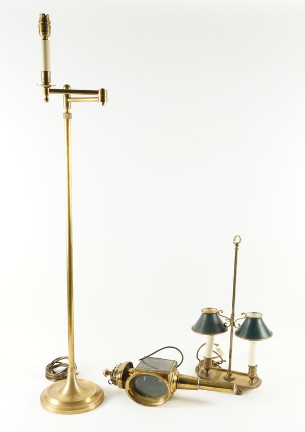 A GROUP OF BRASS LIGHTING INCLUDING OF A BRASS TWIN BRANCH BOUILLOTTE TABLE LAMP (3)