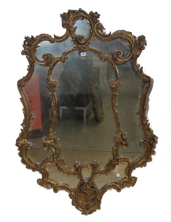 A 19TH CENTURY FRENCH GILTWOOD MIRROR