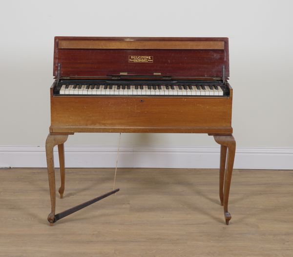 DULCITONE THOMAS MACHELL AND SONS; A MAHOGANY CASED PORTABLE PIANO