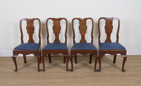 A SET OF FOUR GEORGE II MAHOGANY VASE BACK DINING CHAIRS (4)