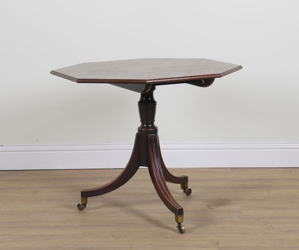 A GEORGE III MAHOGANY COMPRESSED OCTAGONAL SNAP TOP CENTRE TABLE