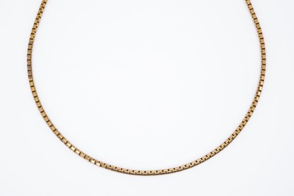 A 9CT GOLD NECKCHAIN