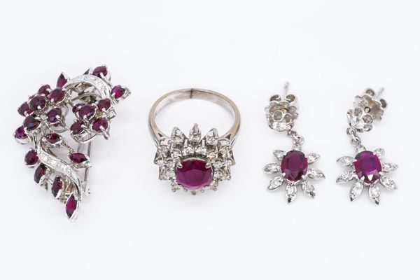 A GROUP OF THREE ITEMS OF RUBY AND DIAMOND JEWELLERY (3)