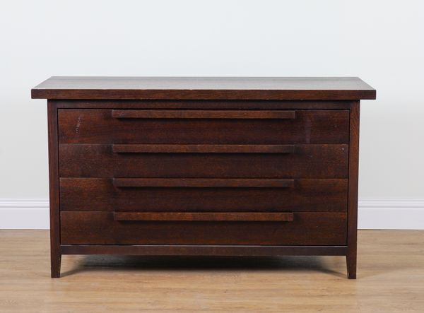 A MODERN OAK FOUR DRAWER CHEST