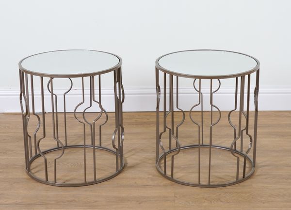 A PAIR OF MODERN METAL CIRCULAR OCCASIONAL TABLES (2)