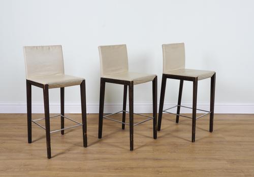WALTER KNOLL; A SET OF THREE SQUARE BACK BAR STOOLS (3)