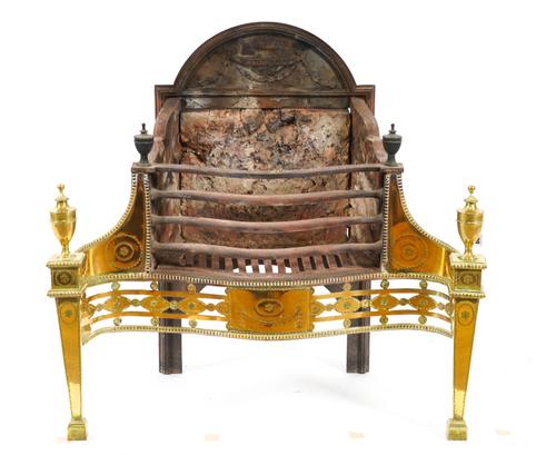 A GEORGE III STYLE PIERCED AND ENGRAVED BRASS FIRE GRATE