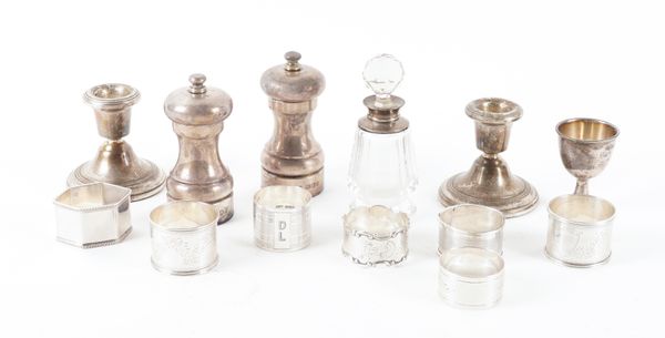 A GROUP OF SILVER AND SILVER MOUNTED WARES (13)