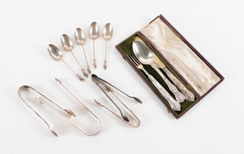 A GROUP OF SILVER FLATWARE (10)