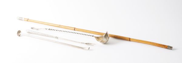 A STERLING TODDY LADLE AND THREE FURTHER ITEMS (4)