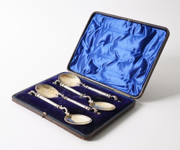 A SET OF FOUR VICTORIAN SPOONS