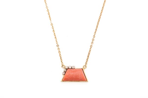 A GOLD, CORAL AND DIAMOND NECKLACE