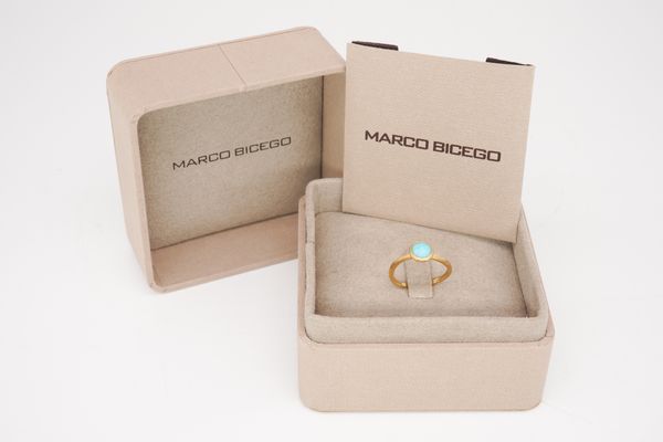 A GOLD MARCO BICEGO TURQUOISE SINGLE STONE RING