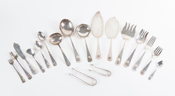 AN ART DECO SILVER PART CANTEEN OF TABLE FLATWARE (103)