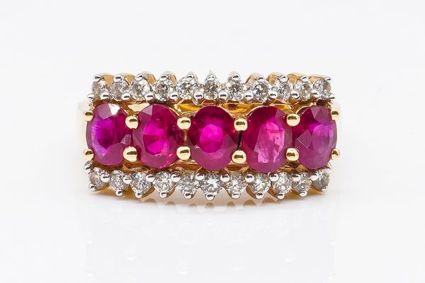 AN 18CT GOLD, RUBY AND DIAMOND RING