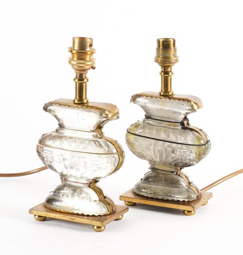 A PAIR OF FRENCH MAISON BAGUES CRYSTAL AND BRASS MOUNTED TABLE LAMPS (2)