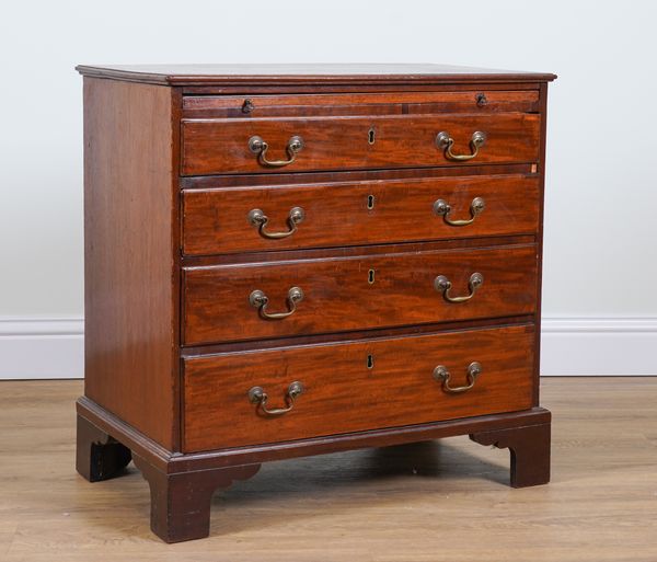 A MID 18TH CENTURY MAHOGANY FOUR DRAWER CHEST